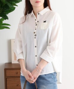 多釦キャットシャツ