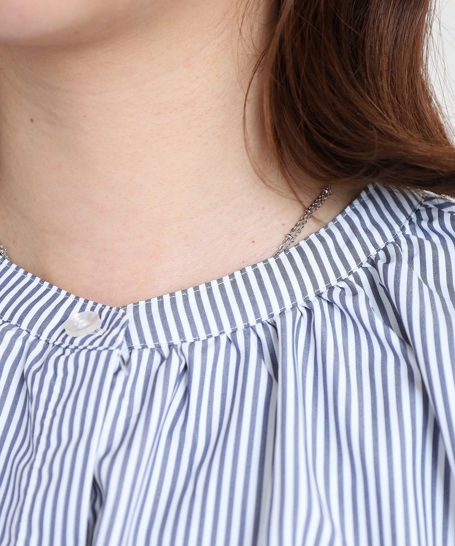 袖猫刺繍ブラウス - 画像 (5)