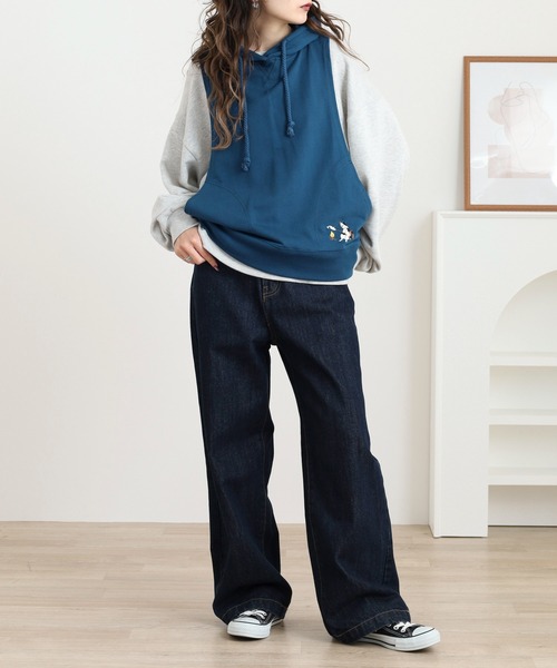 フード付きベスト たき火ネコ刺繍 - 画像 (6)