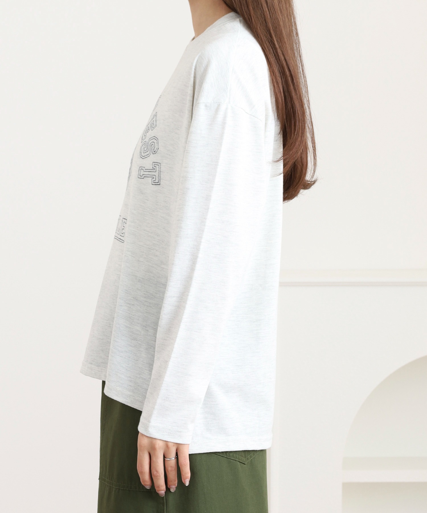 ステッチ刺繍 長袖Tシャツ - 画像 (8)