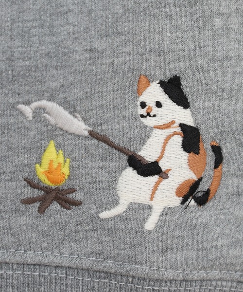 フード付きベスト たき火ネコ刺繍 - 画像 (9)