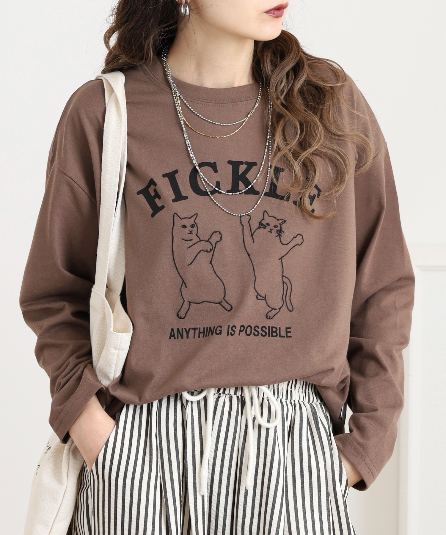 プリント+刺繍 長袖Tシャツ - 画像 (4)