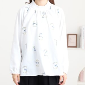 数字花刺繍フリルブラウス