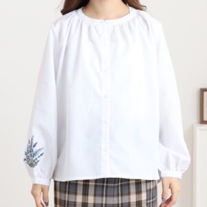 袖花刺繍ブラウス