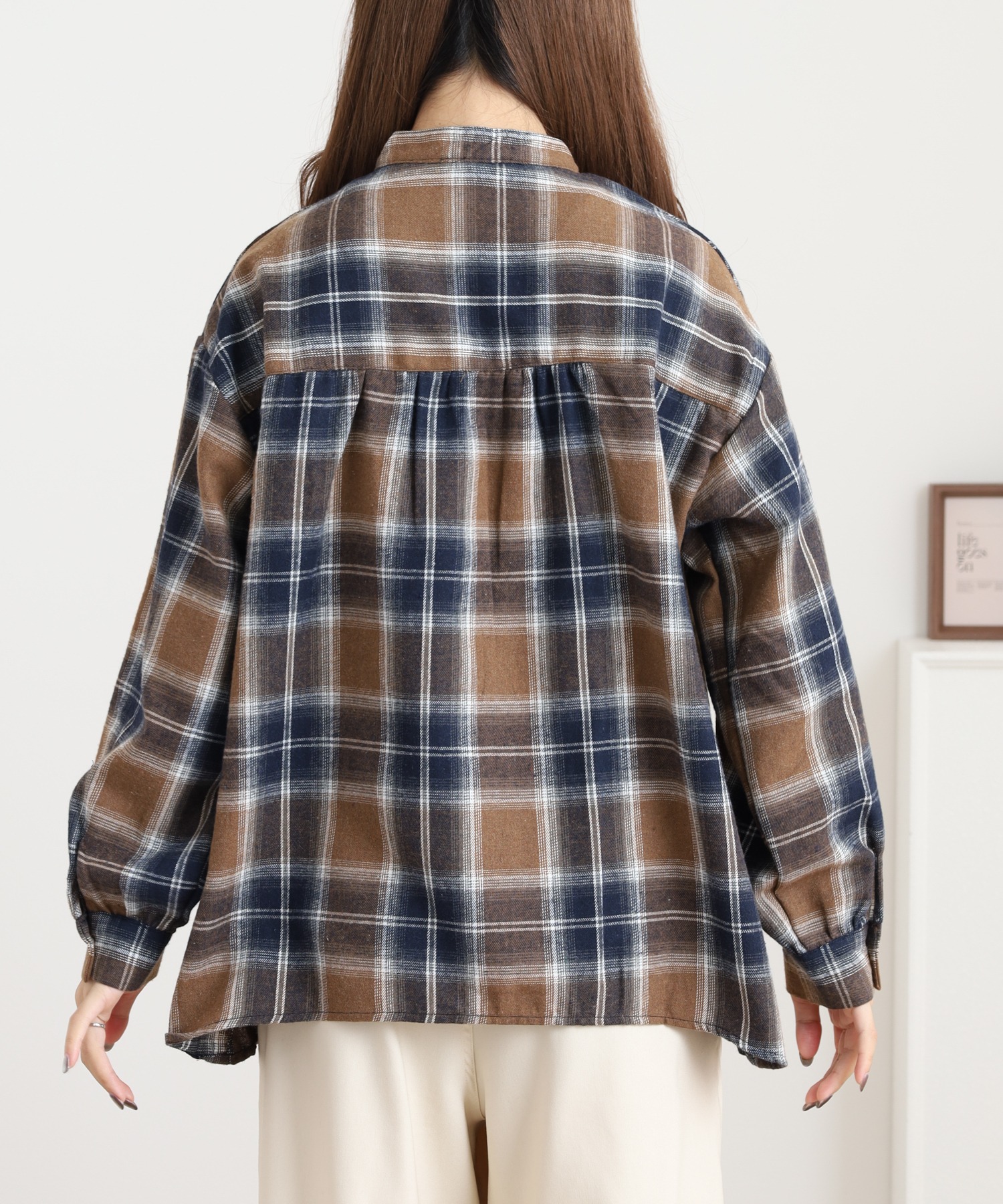 ゴルフネコ刺繍ブラウス - 画像 (9)