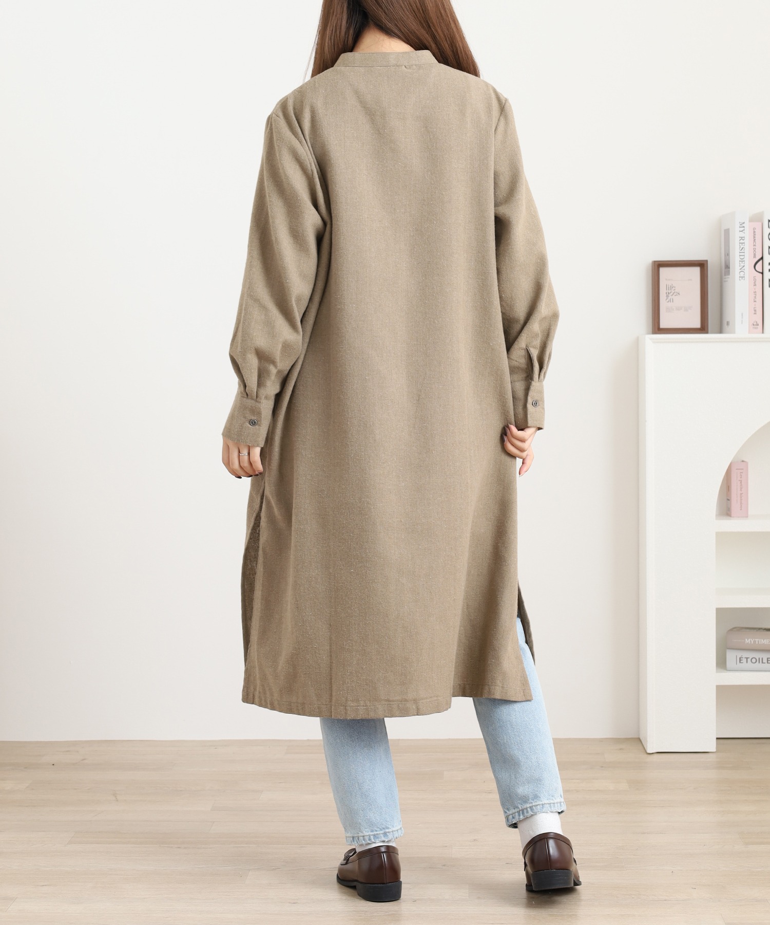 刺繍入多釦ワンピース - 画像 (3)