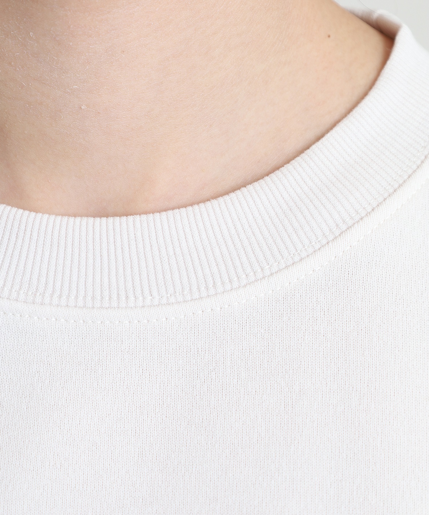 ワンポイントサガラ刺繍クルーネックプルオーバー 長袖 アルパカ - 画像 (9)