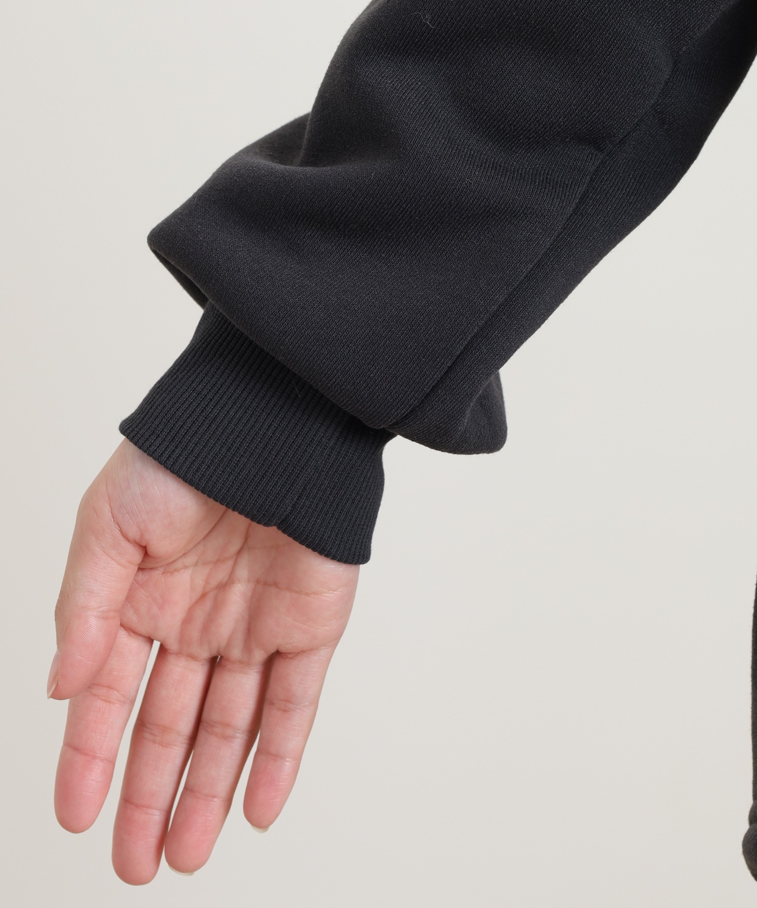 裾ドロストプルオーバー いたずらネコ刺繍 長袖 - 画像 (14)