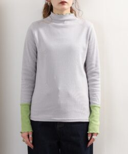 袖配色切替ボトルネックＴシャツ 長袖
