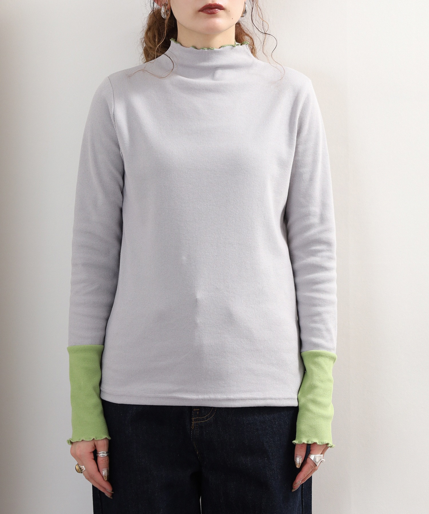 袖配色切替ボトルネックTシャツ 長袖